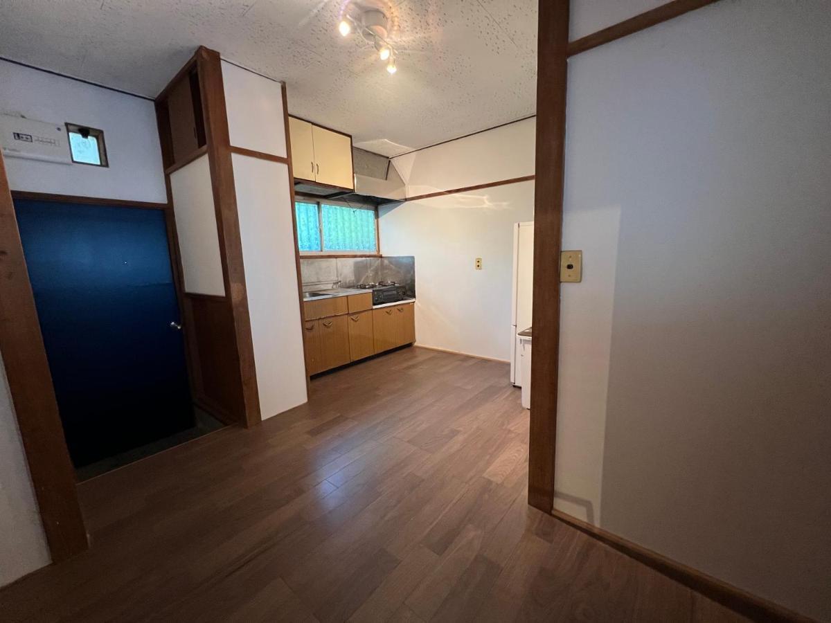 ホテル江ノ島アパートメント Katase  Buitenkant foto