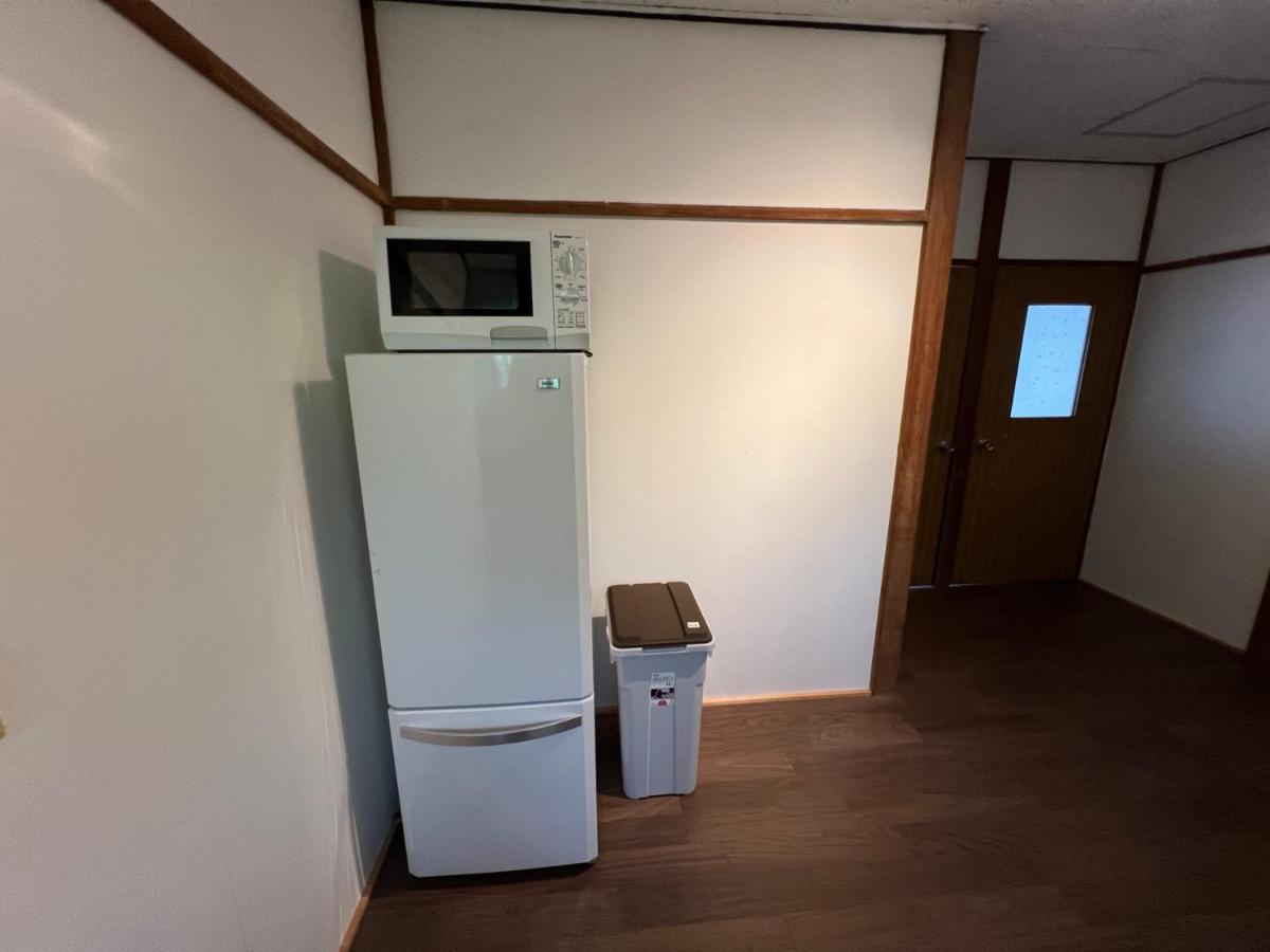 ホテル江ノ島アパートメント Katase  Buitenkant foto